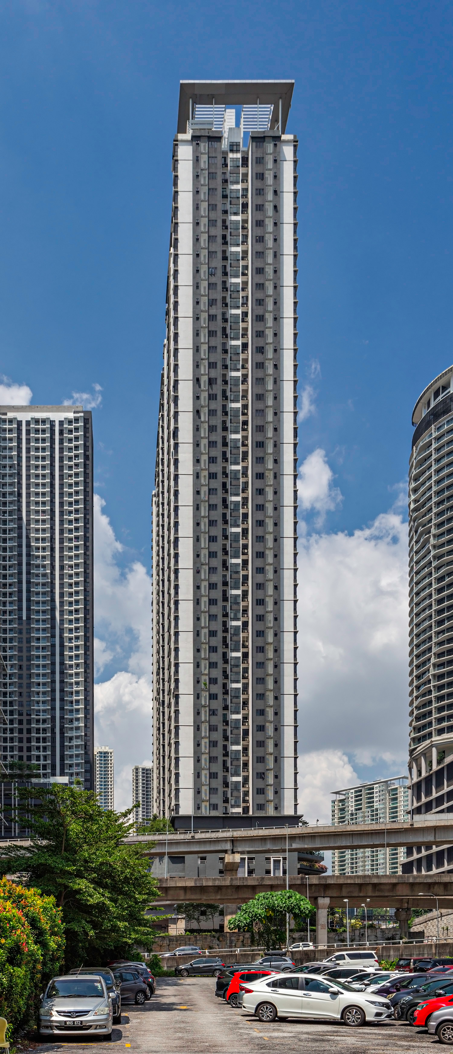 Southview Residence By UOA Block B, Kuala Lumpur - View from the north. © Mathias Beinling